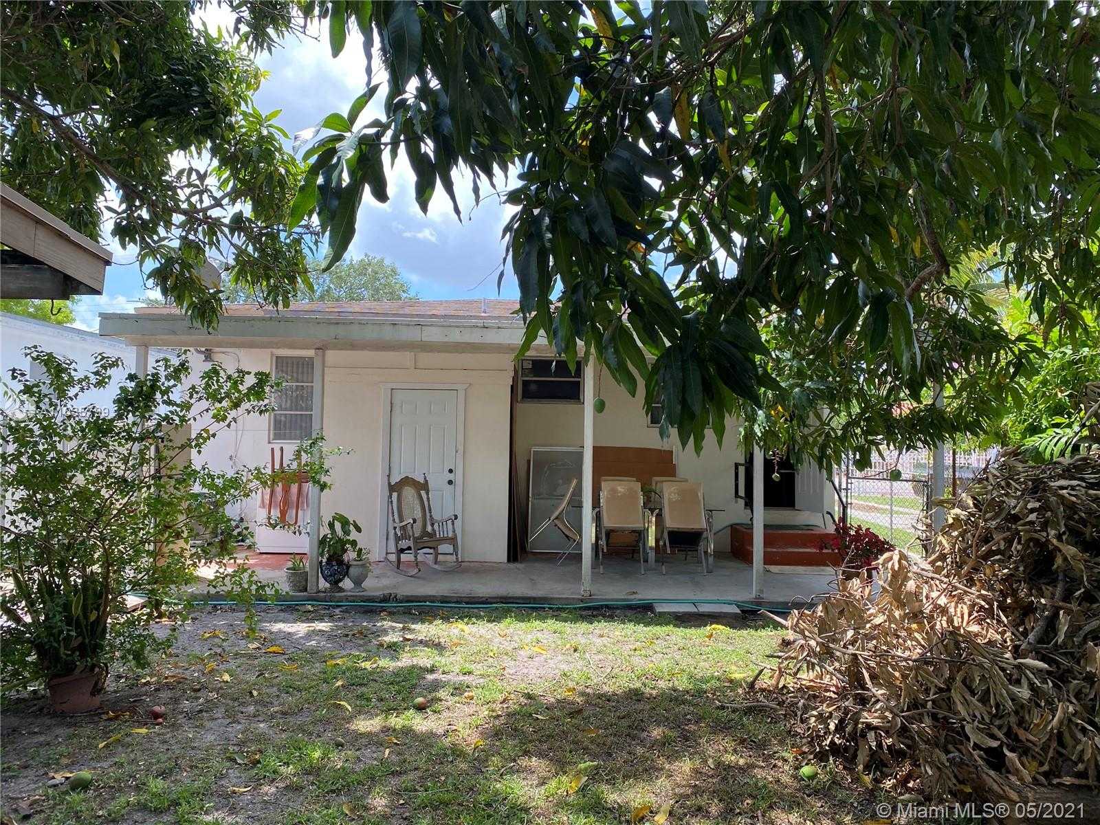 Small Image of 5727 SOUTH WEST 3RD STREET, Miami Number 10