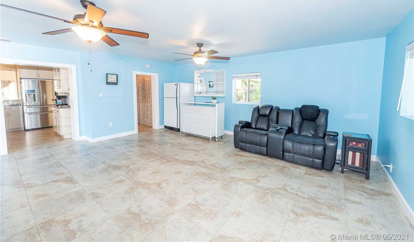 Small Image of 4633 NORTH ANDREWS AVE, Oakland Park Number 11