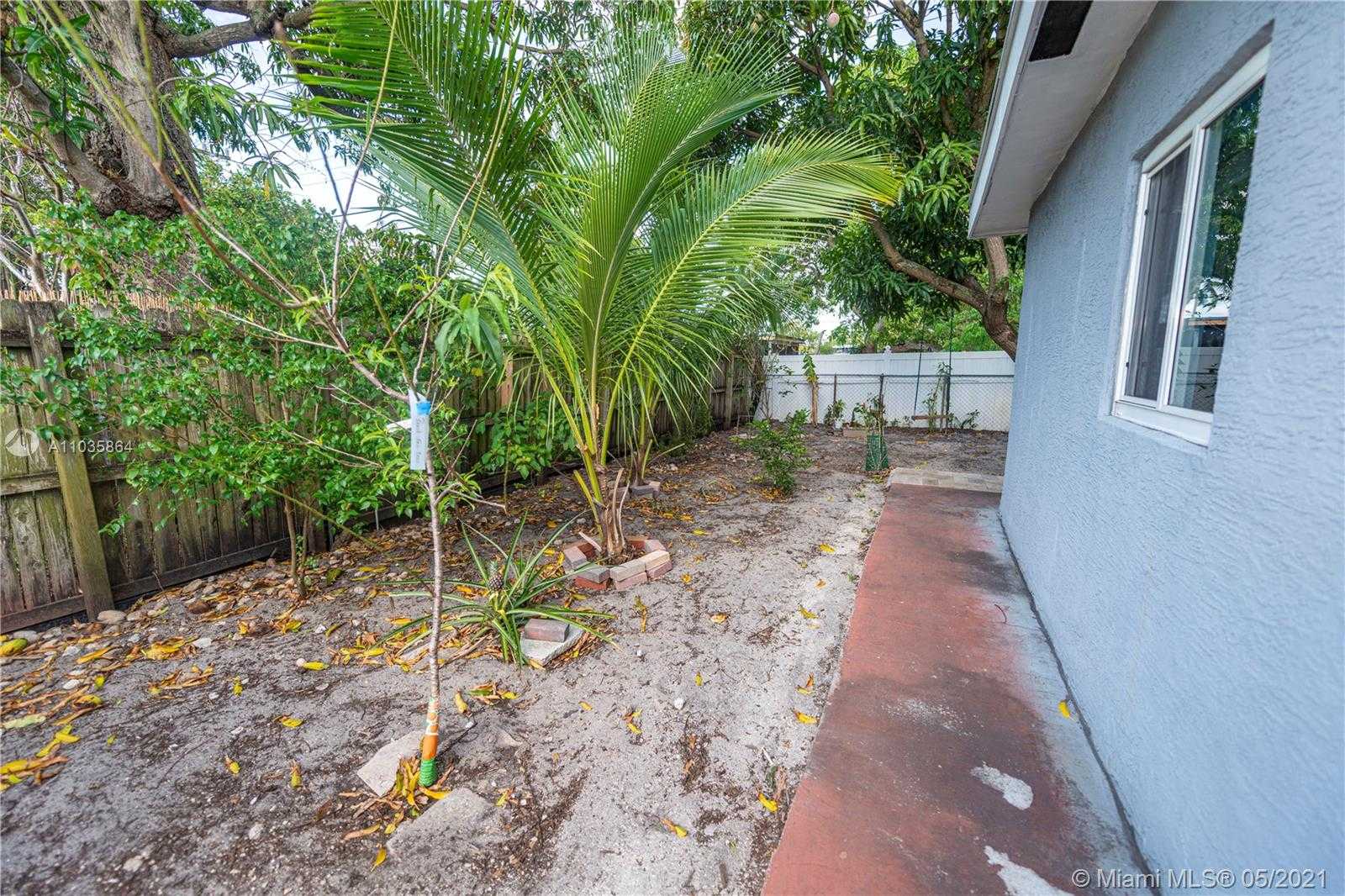 Small Image of 4633 NORTH ANDREWS AVE, Oakland Park Number 27