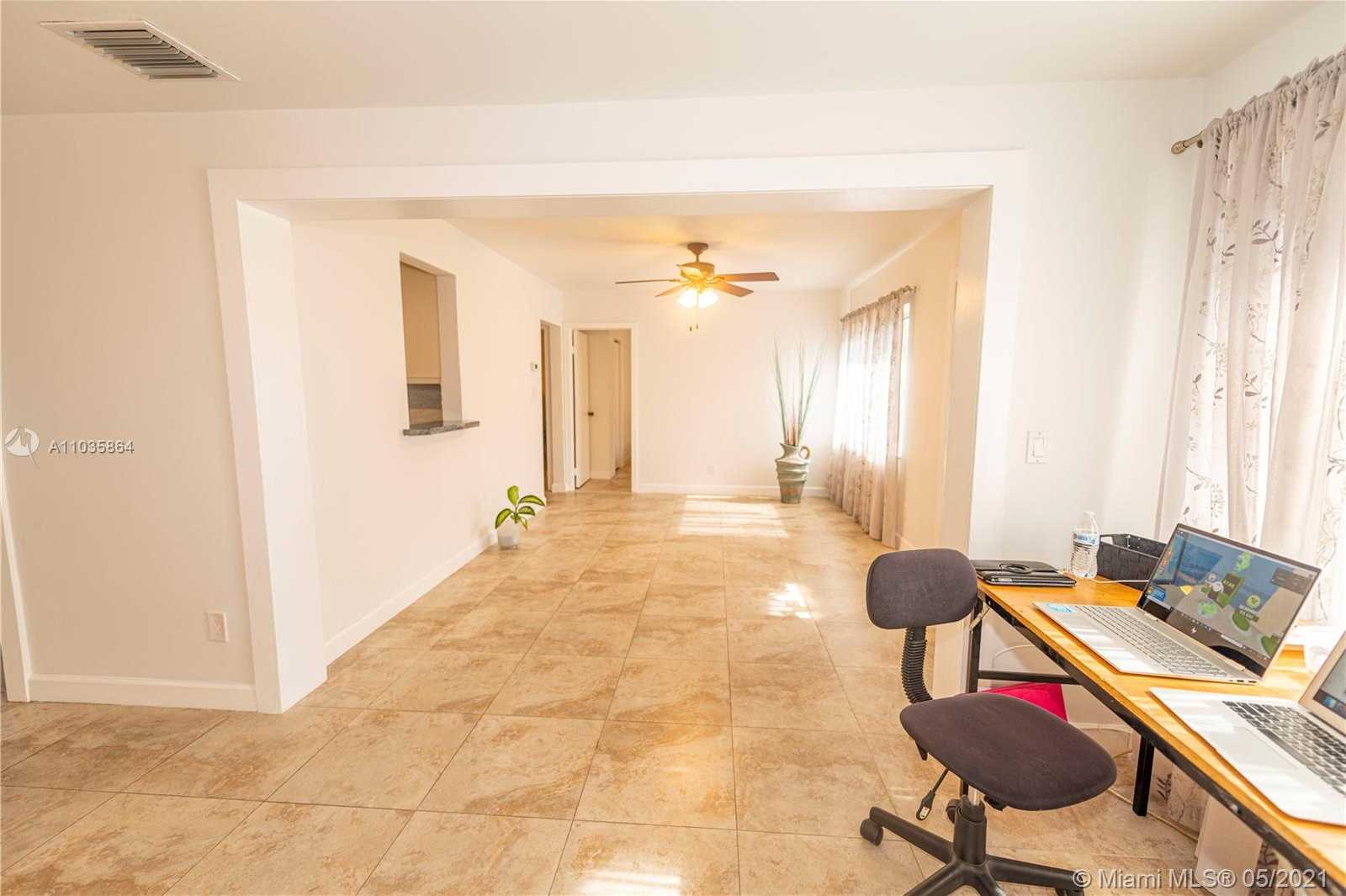 Small Image of 4633 NORTH ANDREWS AVE, Oakland Park Number 5