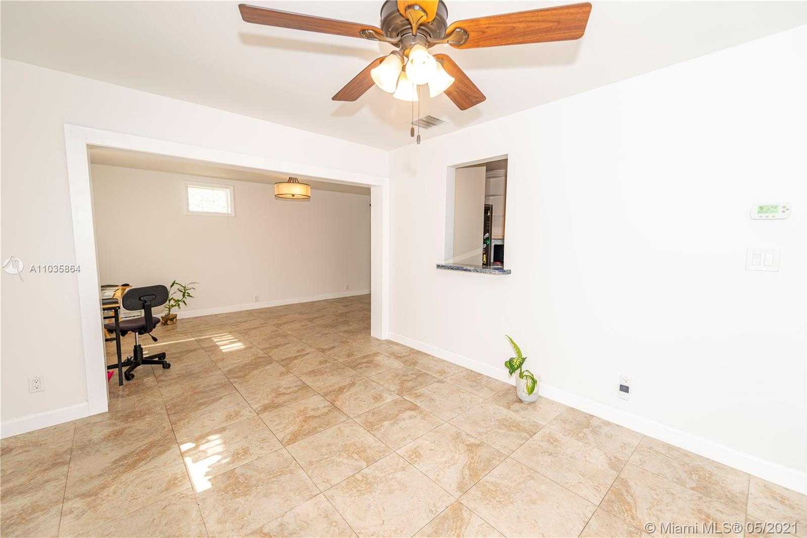 Small Image of 4633 NORTH ANDREWS AVE, Oakland Park Number 8