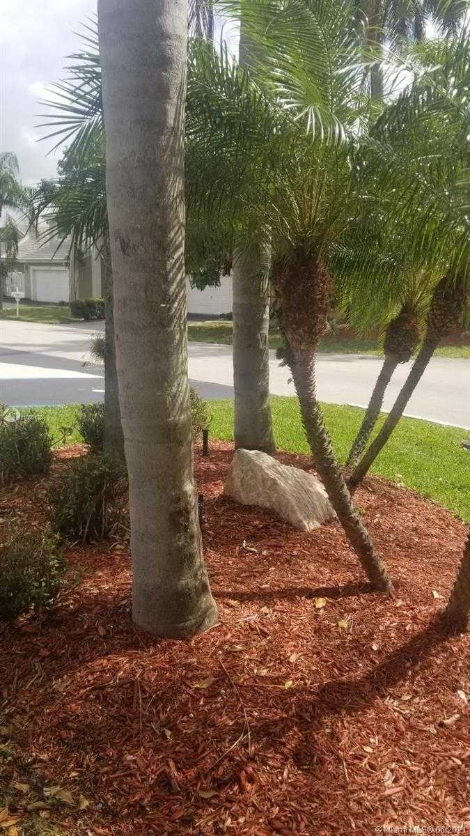 Small Image of 5544 NORTH WEST 54TH CIR, Coconut Creek Number 19
