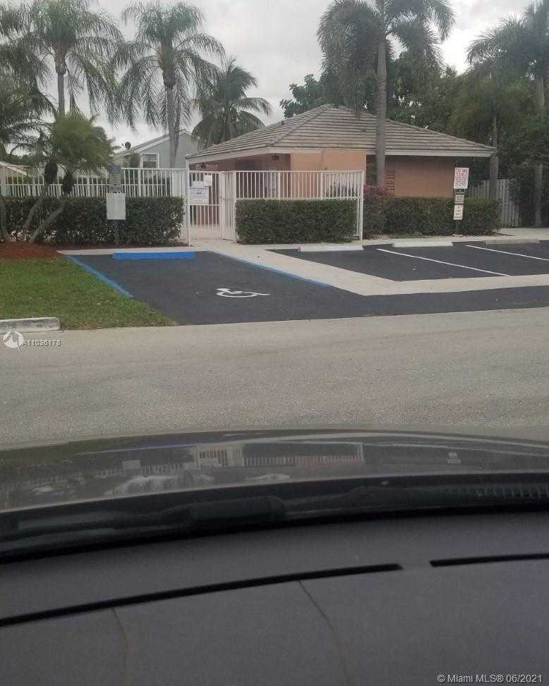 Small Image of 5544 NORTH WEST 54TH CIR, Coconut Creek Number 24