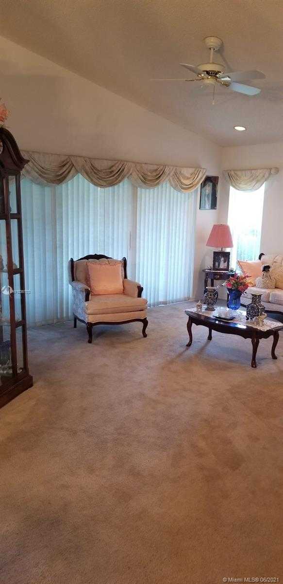 Small Image of 5544 NORTH WEST 54TH CIR, Coconut Creek Number 3