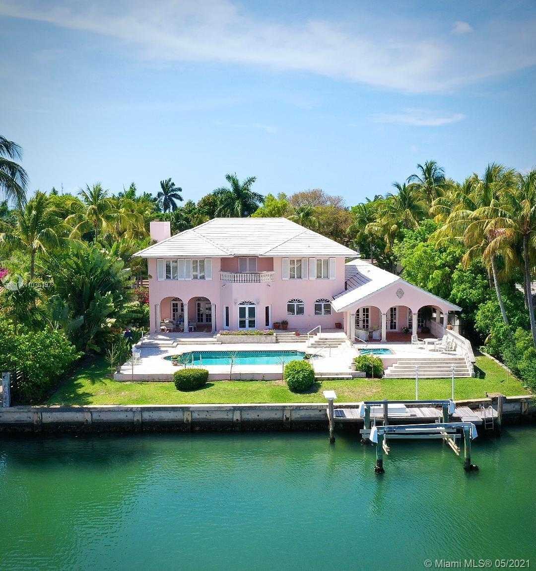 Small Image of 131 CAPE FLORIDA DR, Key Biscayne Number 4