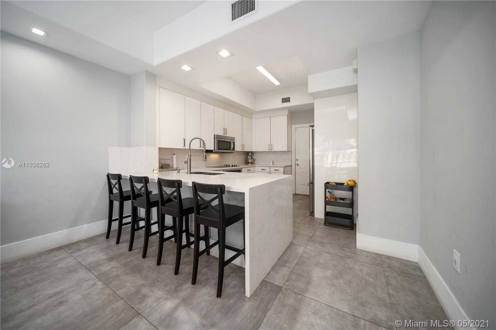 Small Image of 3172 NORTH EAST 211TH ST, Aventura Number 10
