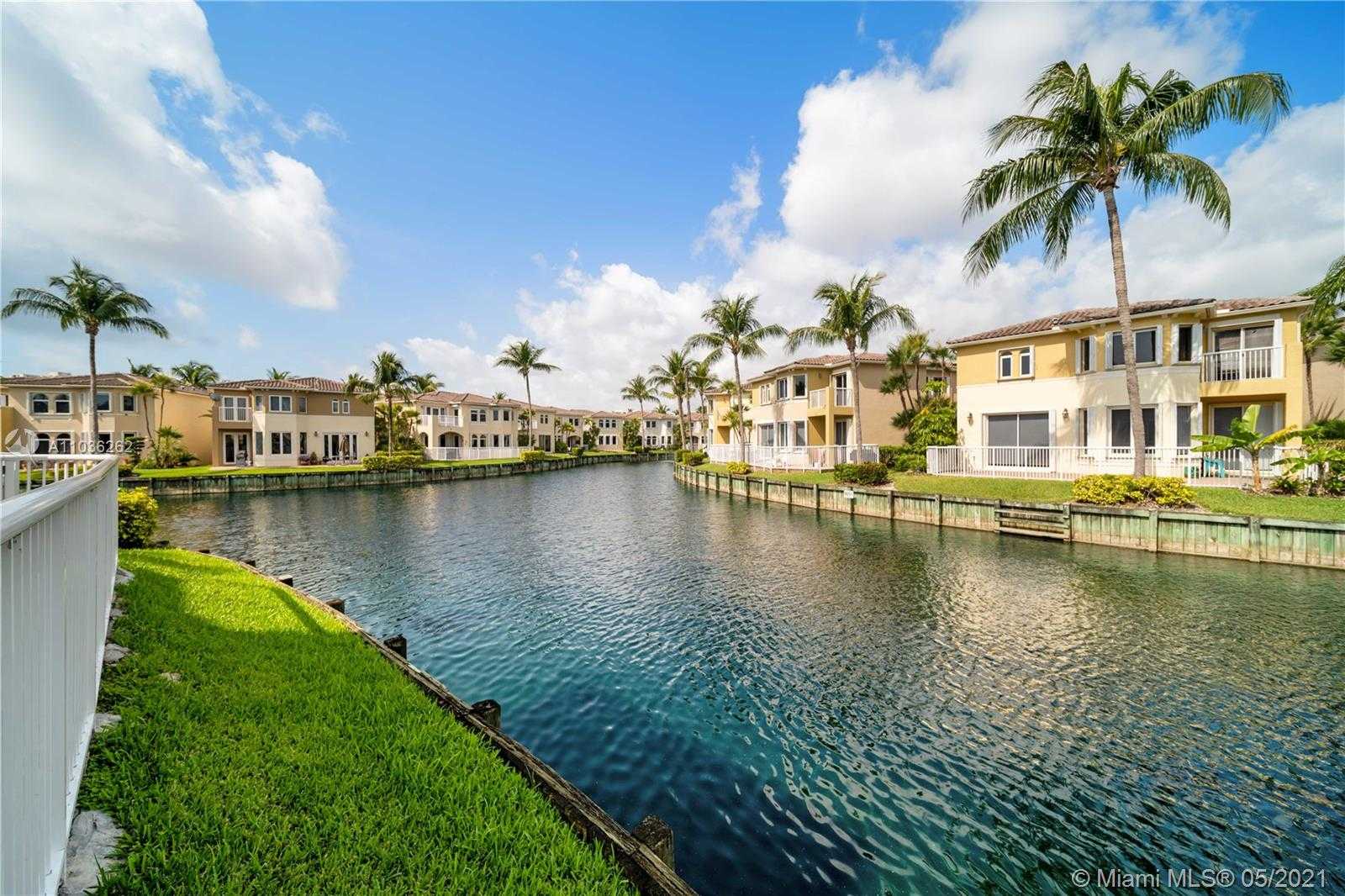 Small Image of 3172 NORTH EAST 211TH ST, Aventura Number 30