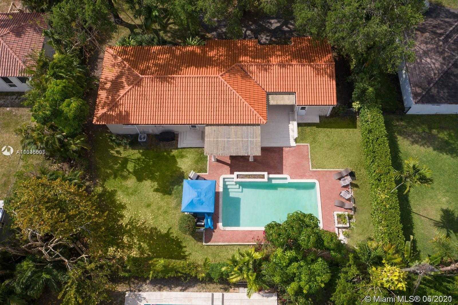 Small Image of 1409 ALGARDI AVE, Coral Gables Number 11