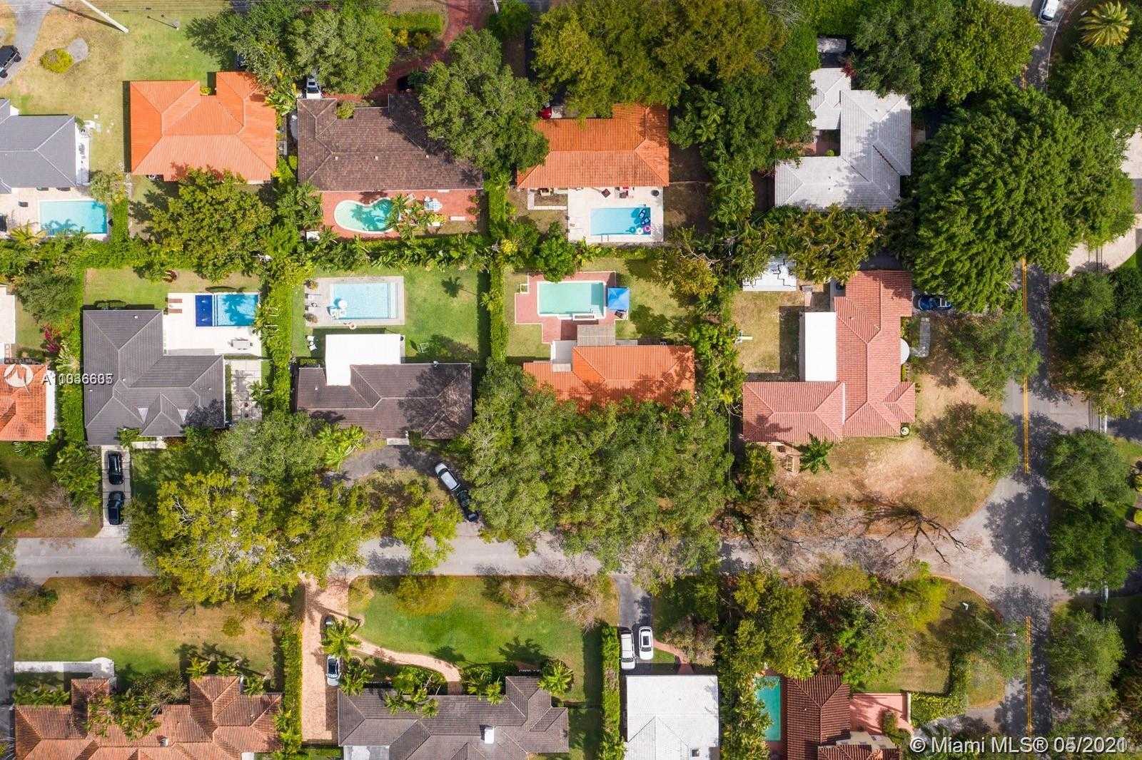 Small Image of 1409 ALGARDI AVE, Coral Gables Number 13