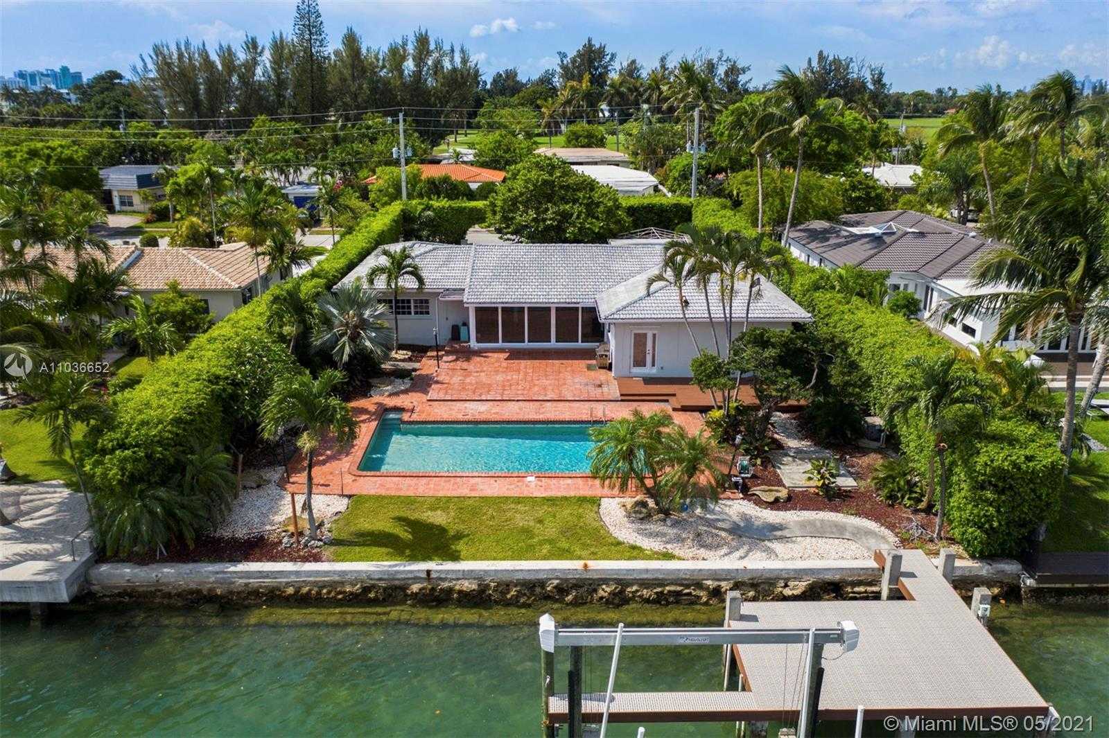 Small Image of 345 NORTH SHORE DR, Miami Beach Number 20