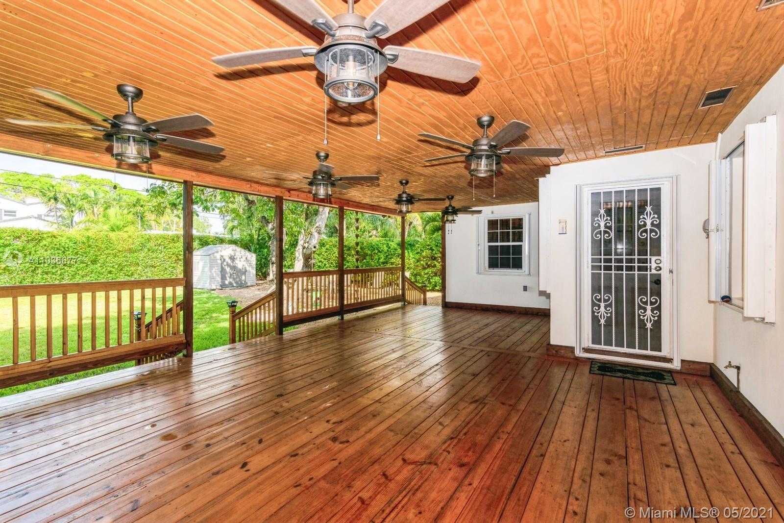 Small Image of 720 SOUTH WEST 27TH RD, Miami Number 14