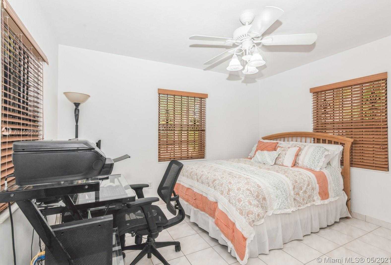 Small Image of 720 SOUTH WEST 27TH RD, Miami Number 9