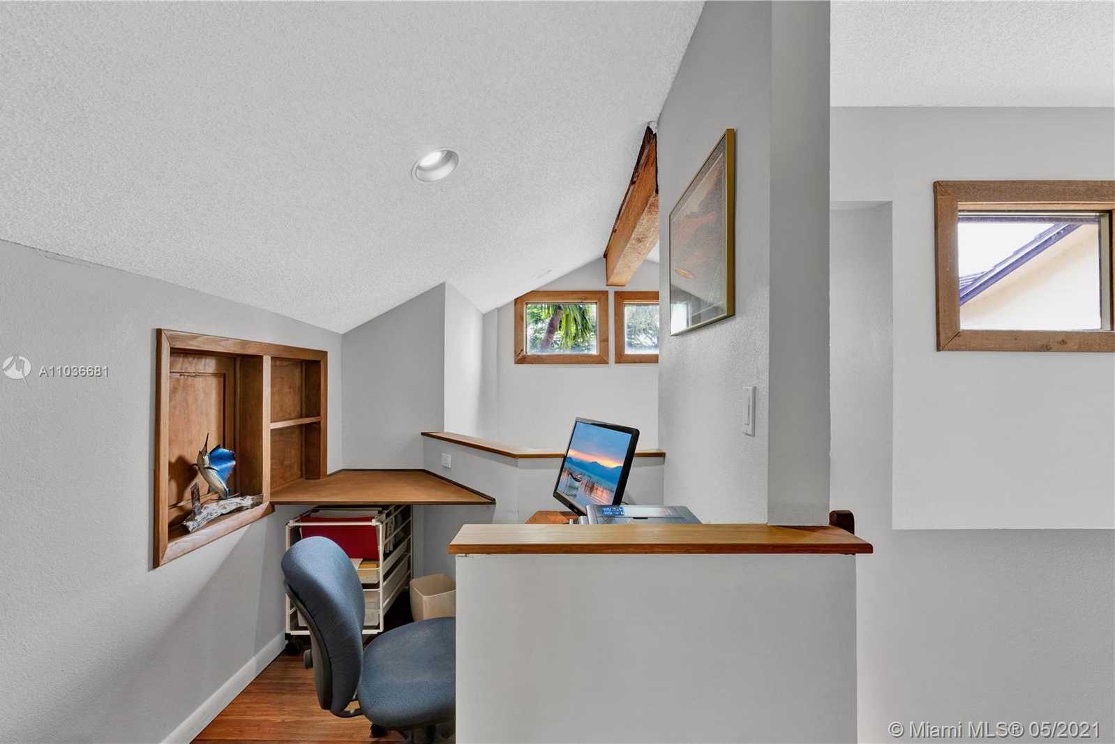 Small Image of 9573 SOUTH WEST 148TH AVENUE CIR N, Miami Number 10