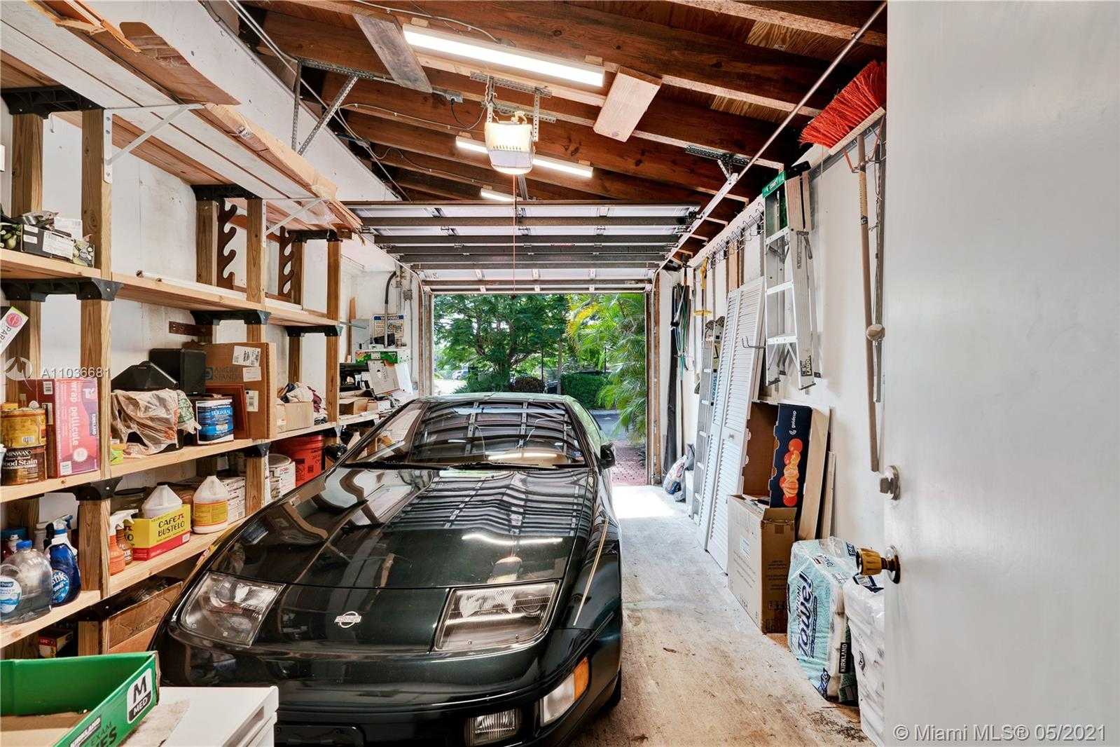Small Image of 9573 SOUTH WEST 148TH AVENUE CIR N, Miami Number 29
