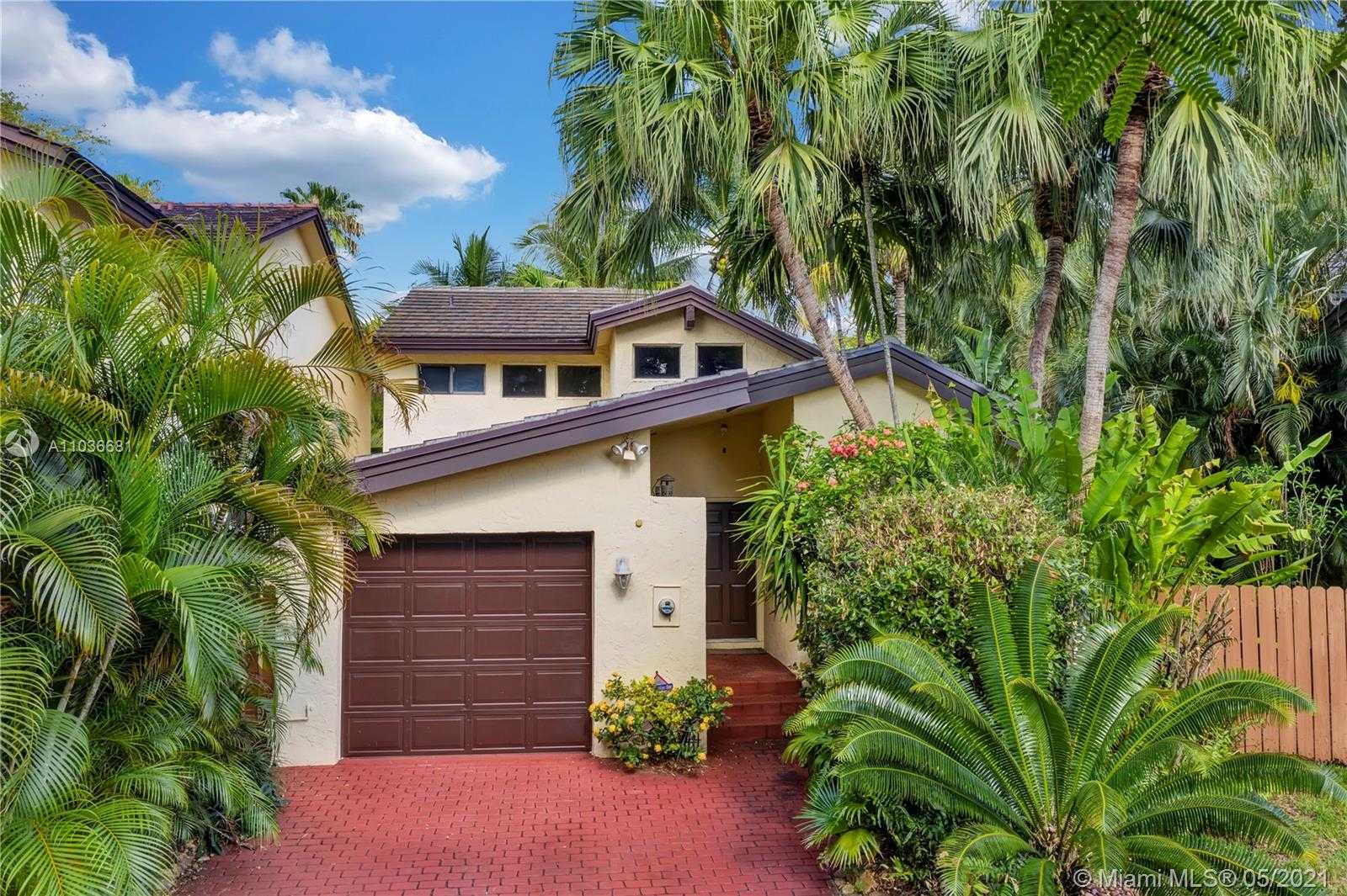 Small Image of 9573 SOUTH WEST 148TH AVENUE CIR N, Miami Number 33
