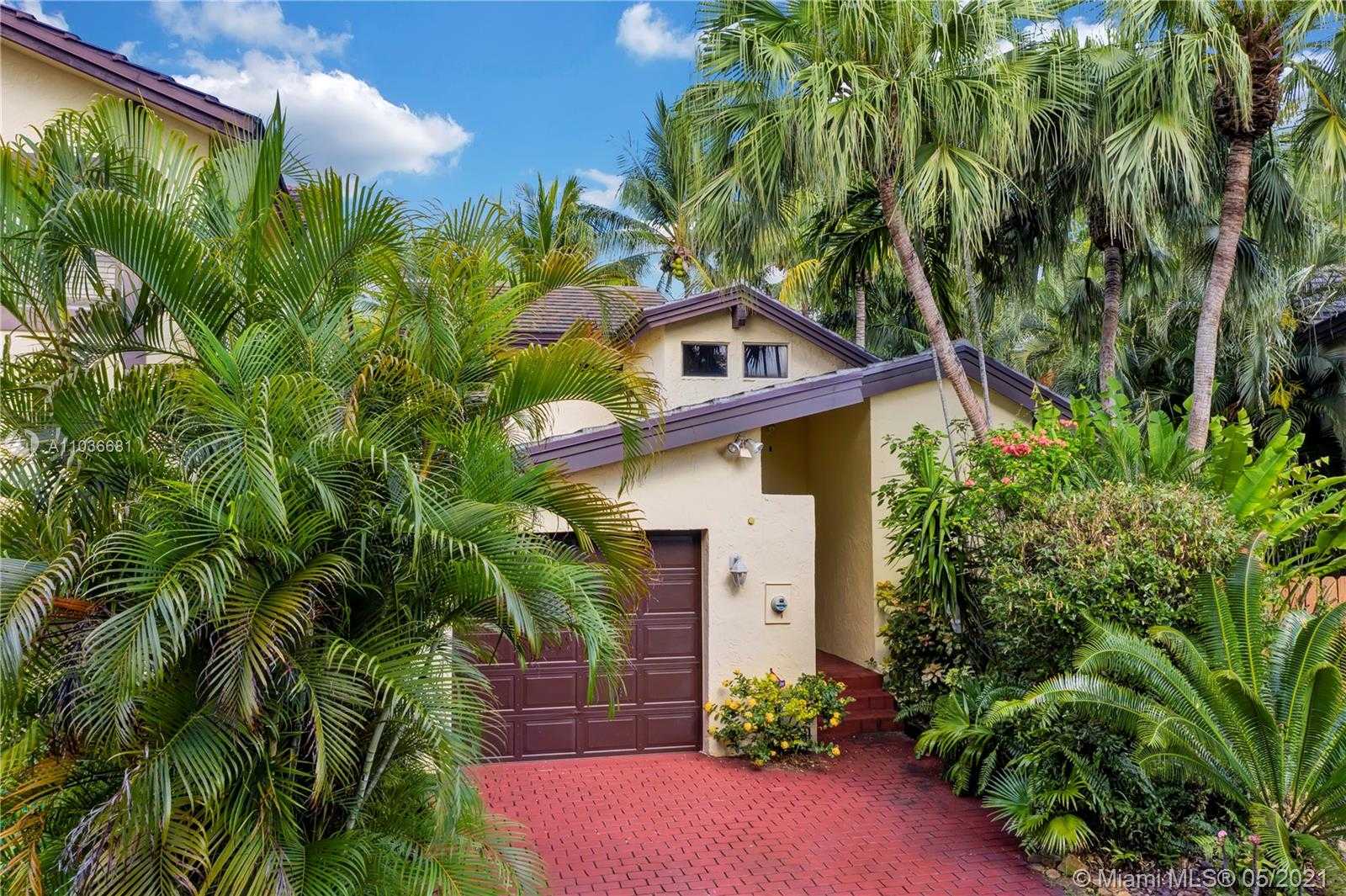 Small Image of 9573 SOUTH WEST 148TH AVENUE CIR N, Miami Number 34