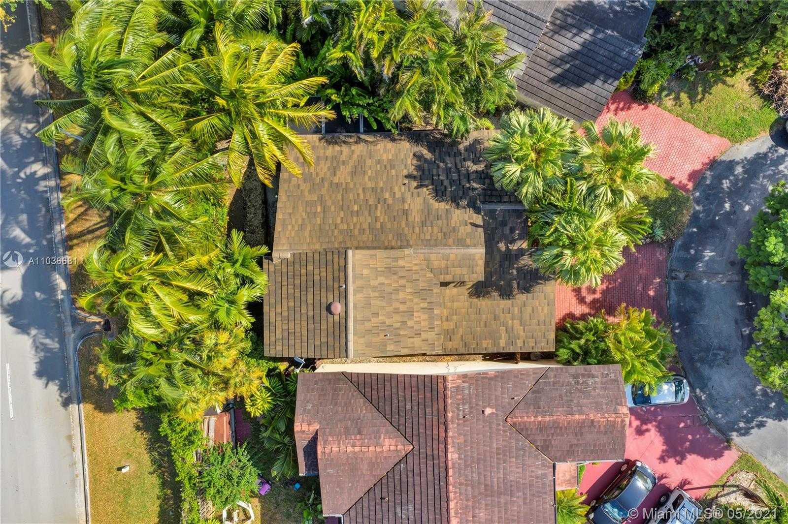 Small Image of 9573 SOUTH WEST 148TH AVENUE CIR N, Miami Number 36
