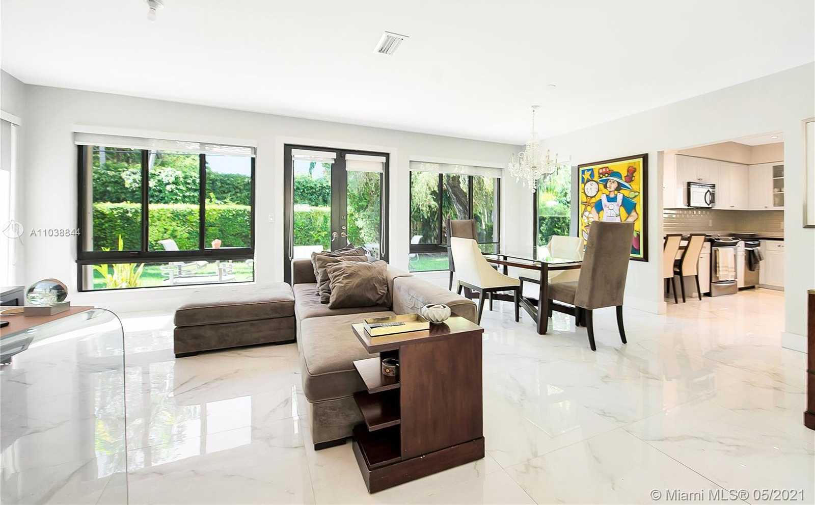 Small Image of 1020 NORTH EAST 98TH ST, Miami Shores Number 4