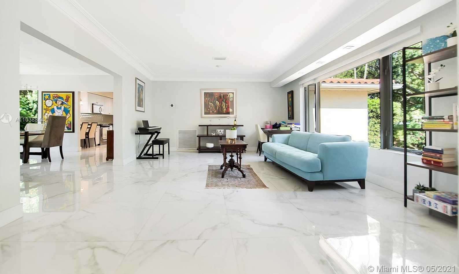 Small Image of 1020 NORTH EAST 98TH ST, Miami Shores Number 6