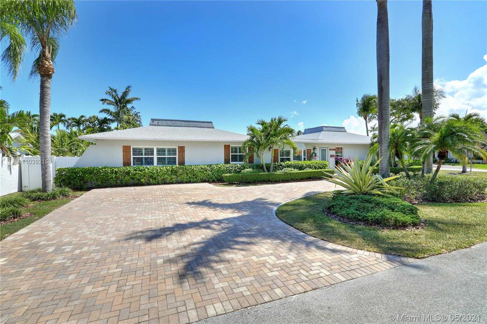 Small Image of 5850 SOUTH WEST 56 TER, South Miami Number 27