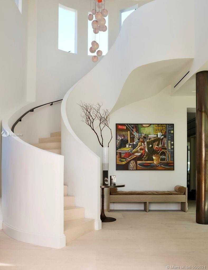 Small Image of 469 OCEAN BLVD, Golden Beach Number 5