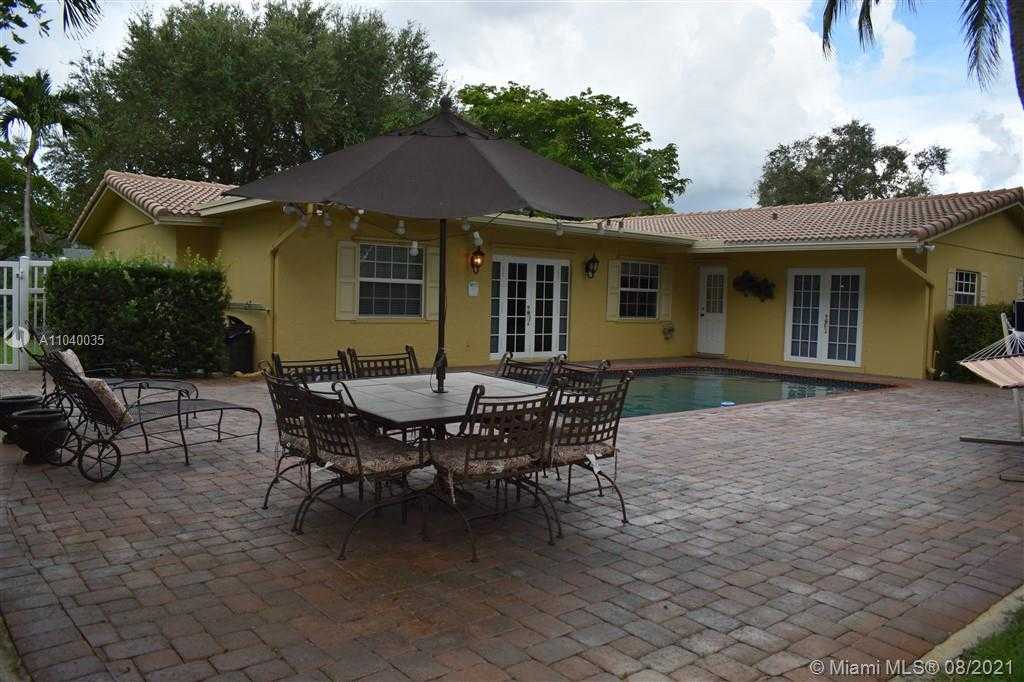 Small Image of 1101 SOUTH WEST 71ST AVE, Plantation Number 11