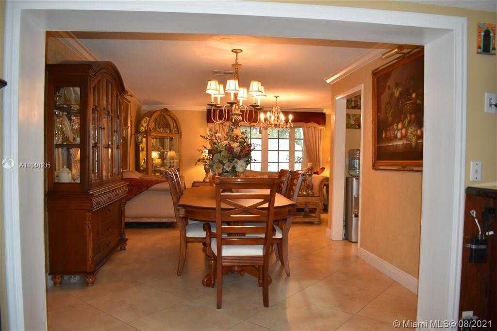 Small Image of 1101 SOUTH WEST 71ST AVE, Plantation Number 15