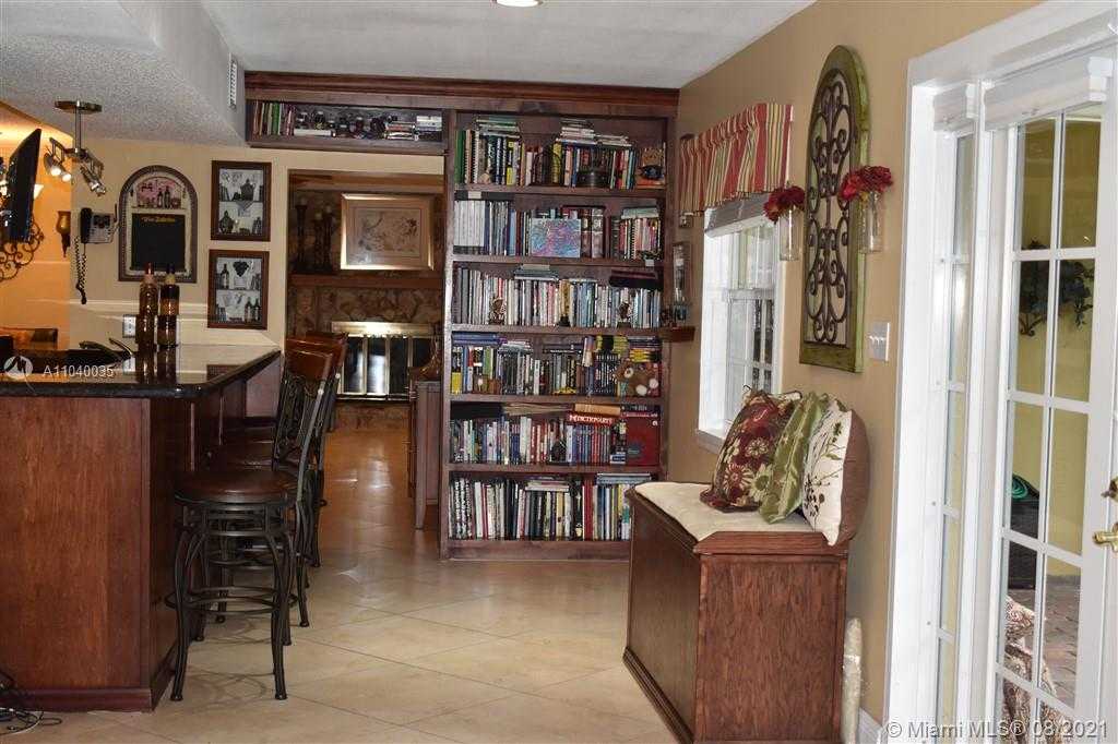 Small Image of 1101 SOUTH WEST 71ST AVE, Plantation Number 19