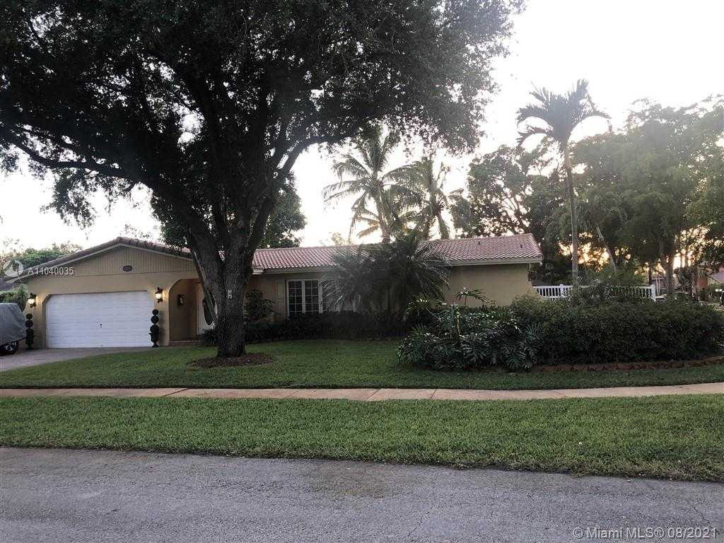 Small Image of 1101 SOUTH WEST 71ST AVE, Plantation Number 3