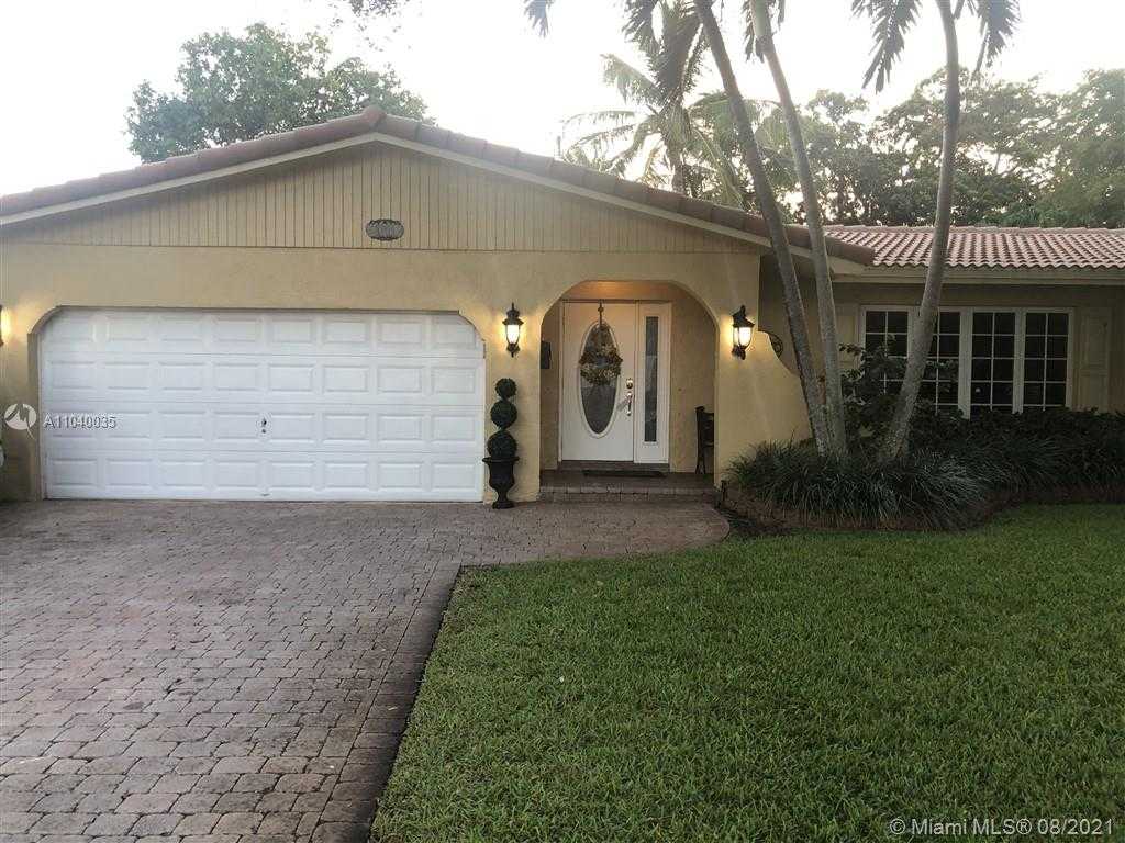 Small Image of 1101 SOUTH WEST 71ST AVE, Plantation Number 7