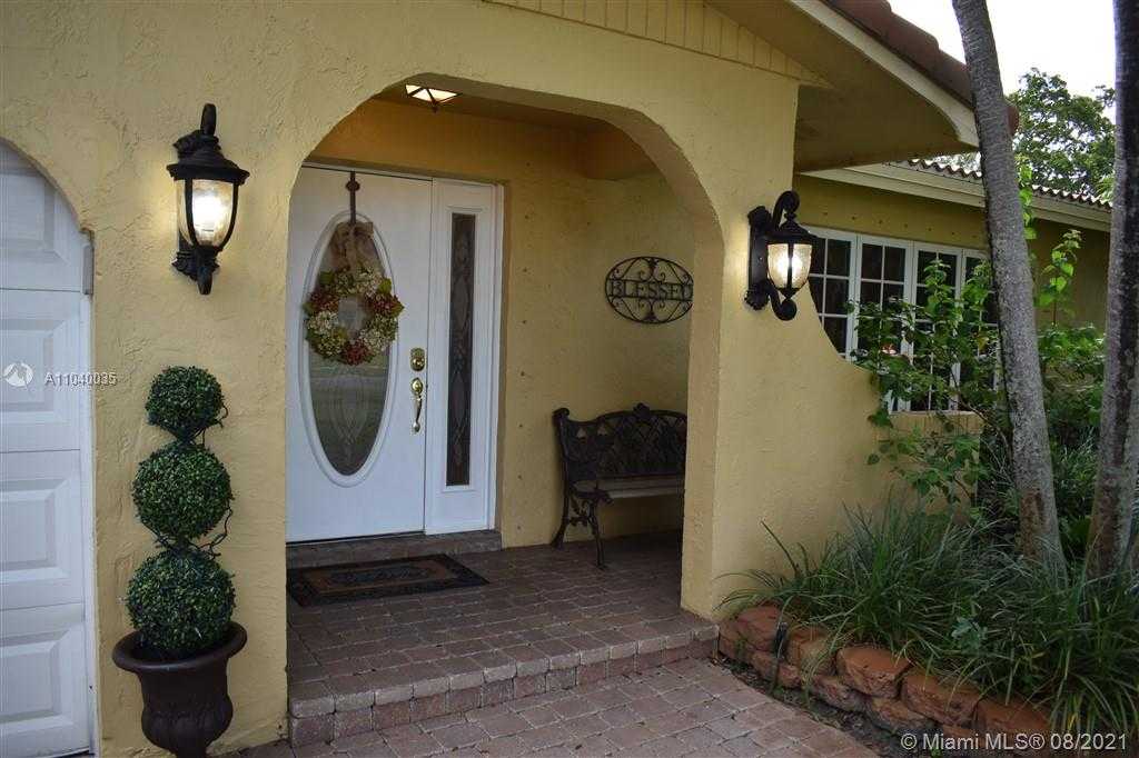 Small Image of 1101 SOUTH WEST 71ST AVE, Plantation Number 8