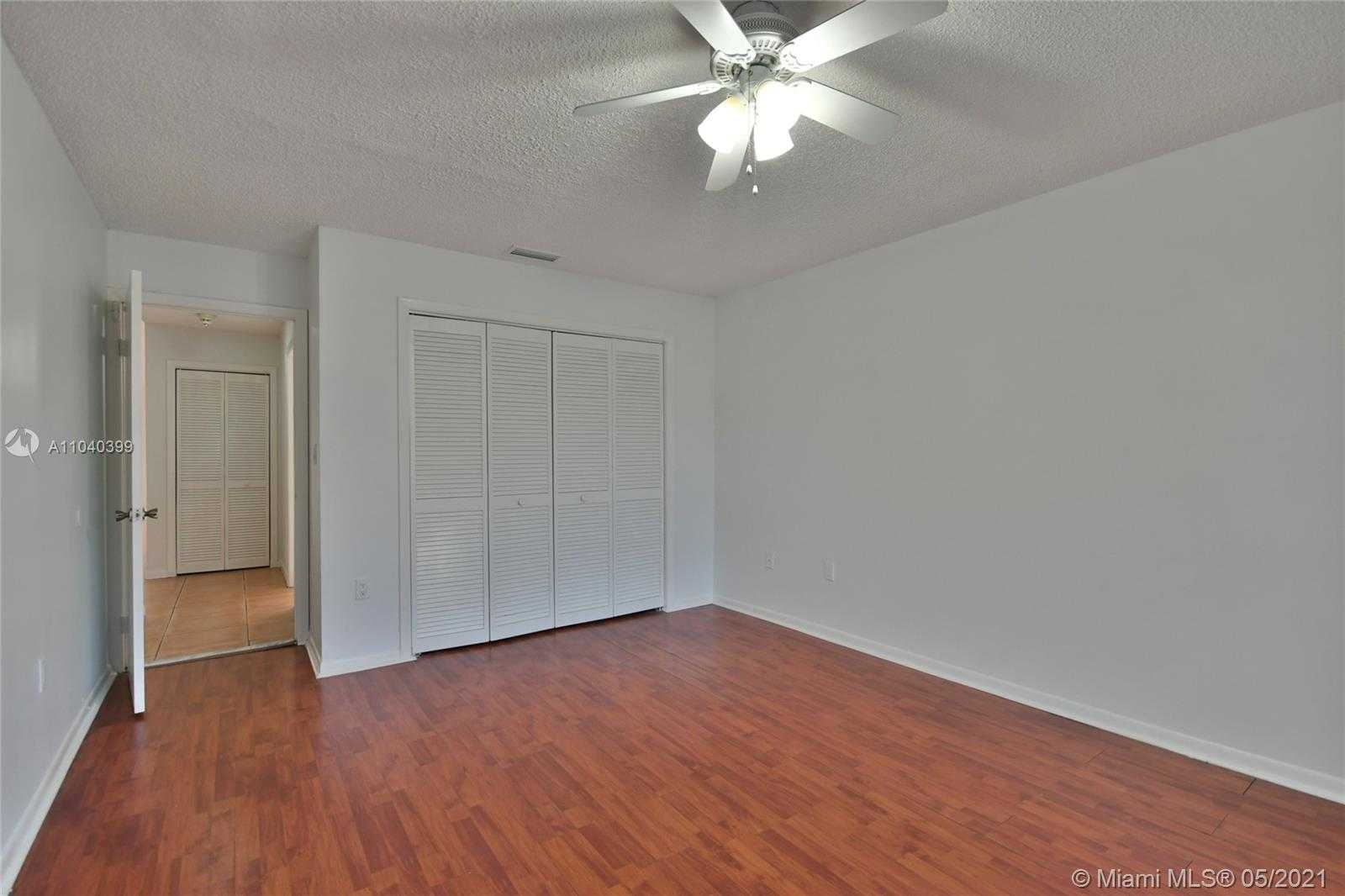 Small Image of 10380 NORTH WEST 46TH ST, Doral Number 25