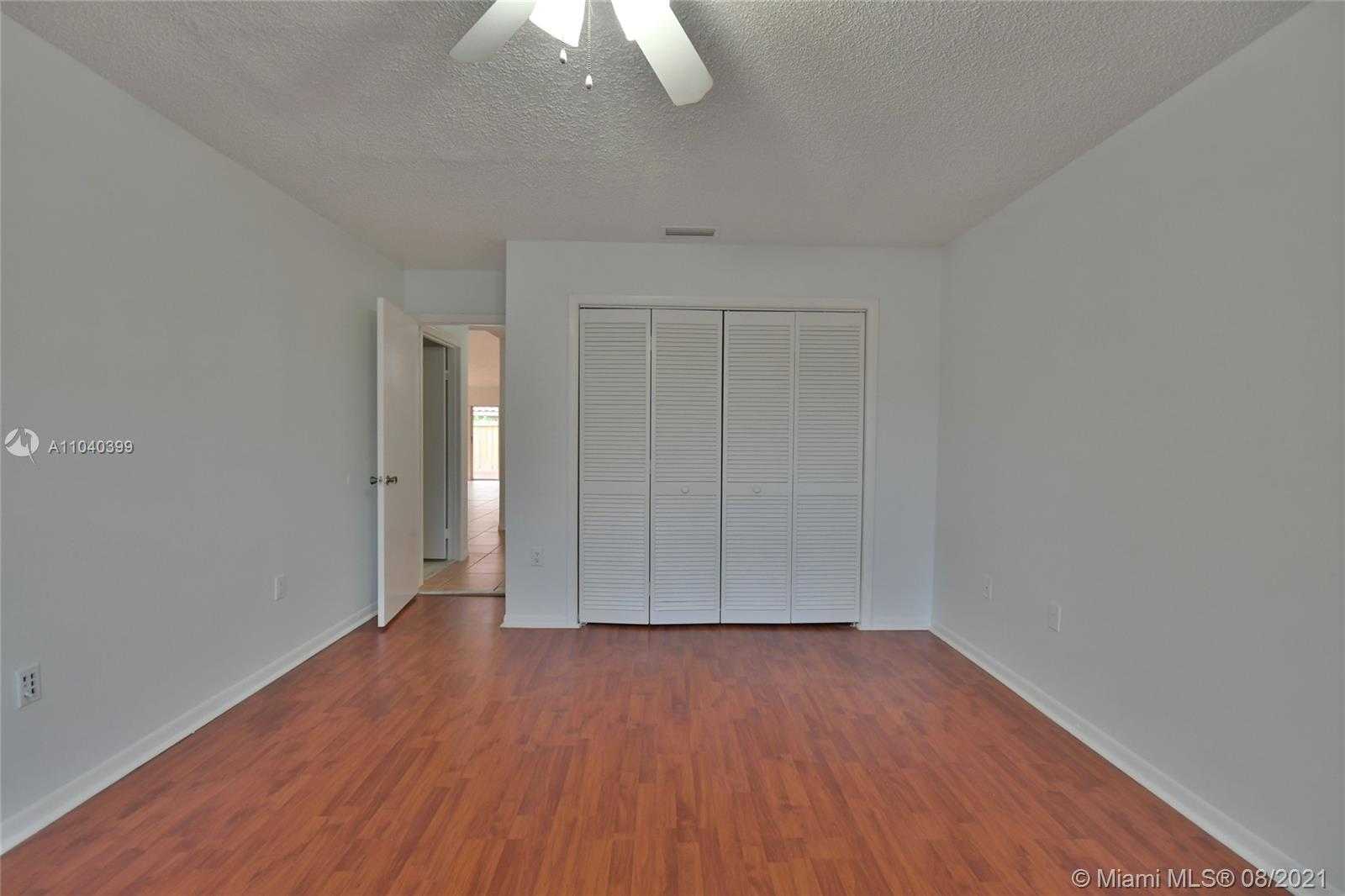 Small Image of 10380 NORTH WEST 46TH ST, Doral Number 26