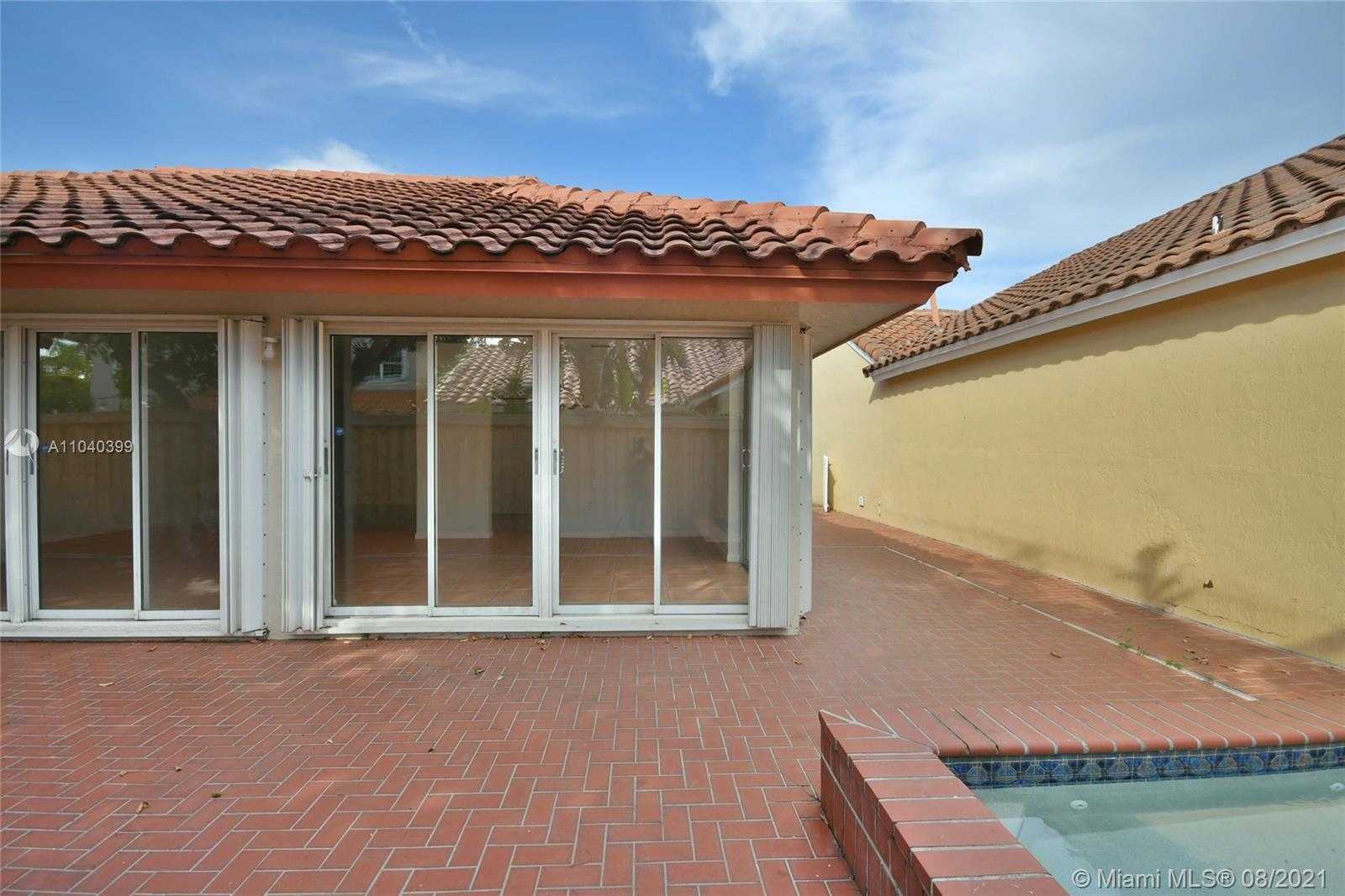 Small Image of 10380 NORTH WEST 46TH ST, Doral Number 41