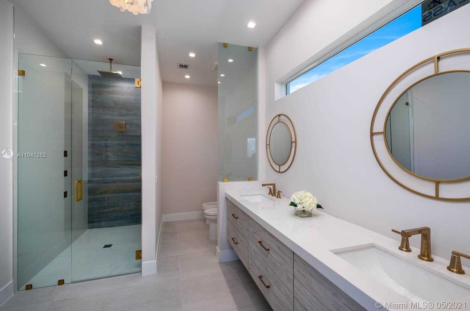 Small Image of 117 MOCKINGBIRD ROAD, Islamorada Number 31