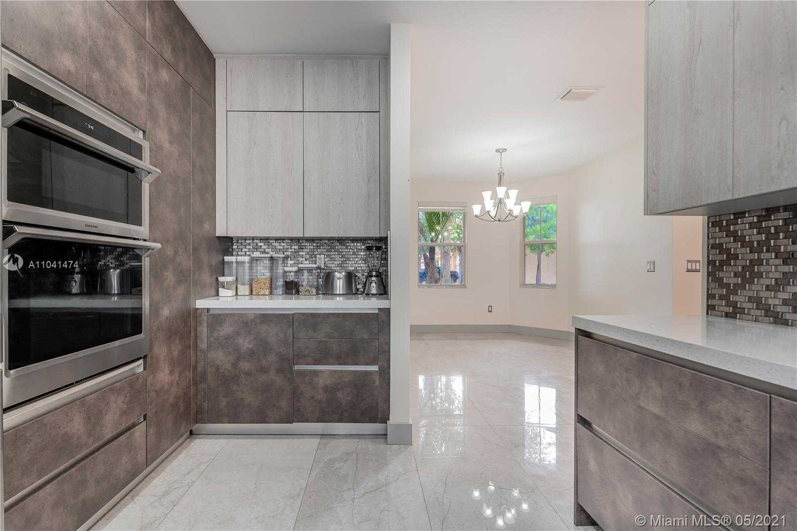 Small Image of 8368 NORTH WEST 114TH PATH, Doral Number 11