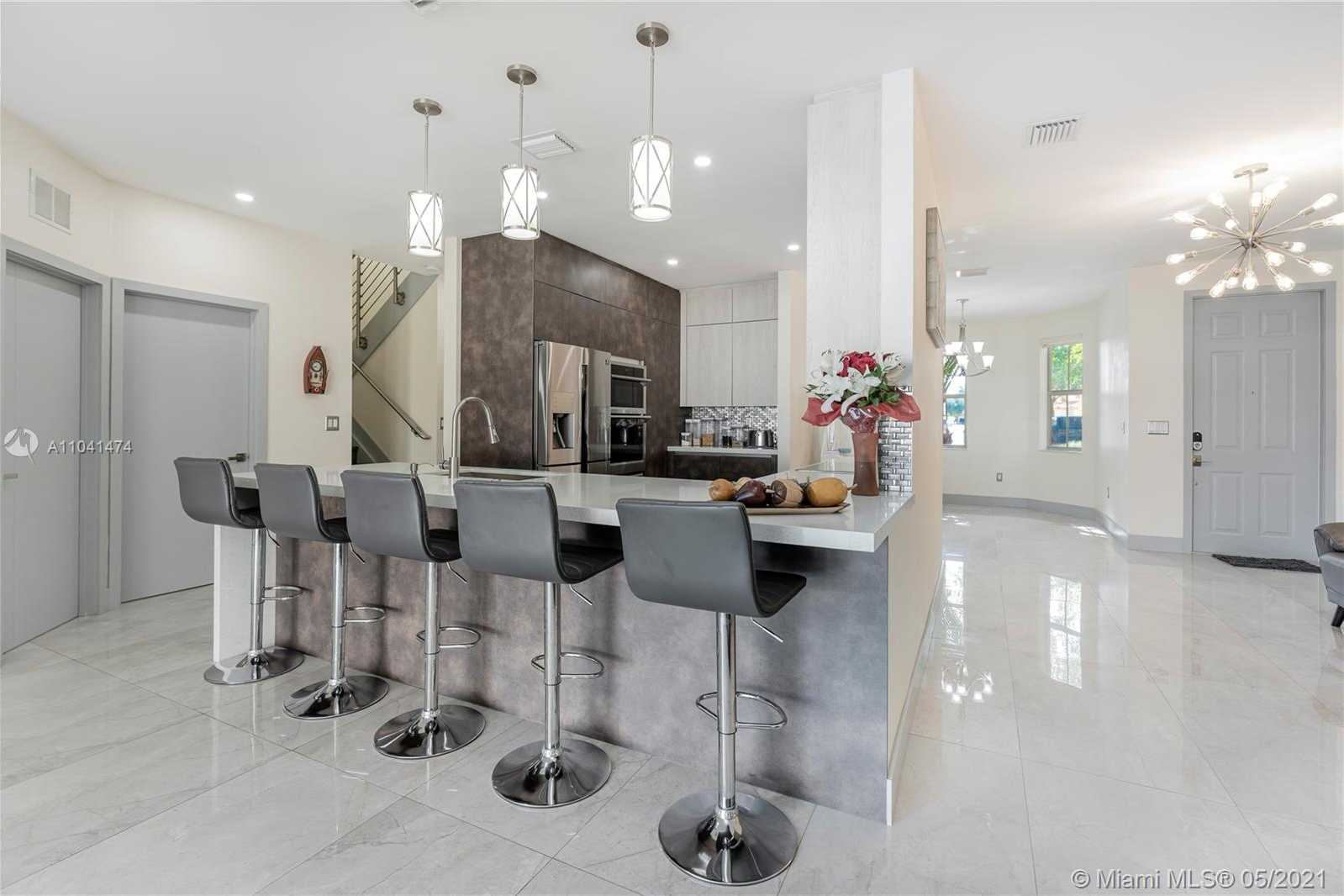 Small Image of 8368 NORTH WEST 114TH PATH, Doral Number 14