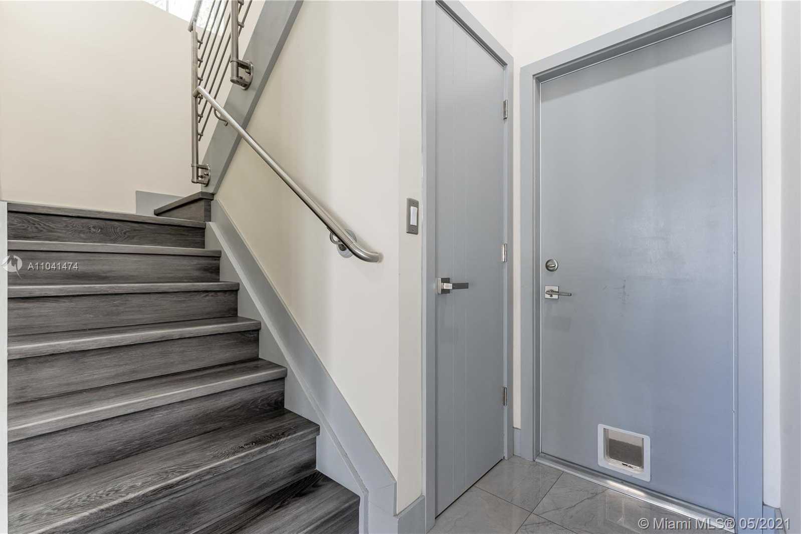 Small Image of 8368 NORTH WEST 114TH PATH, Doral Number 20
