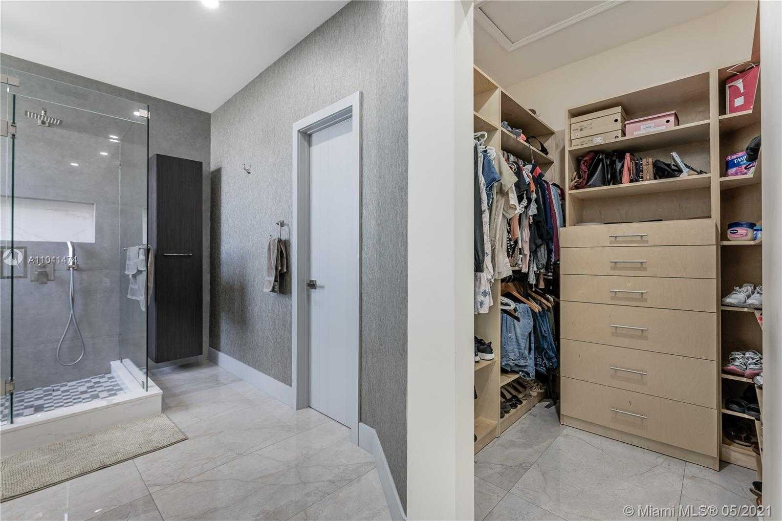 Small Image of 8368 NORTH WEST 114TH PATH, Doral Number 25