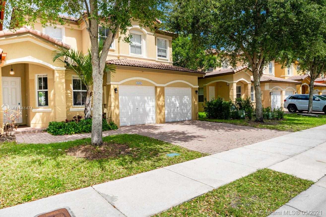 Small Image of 8368 NORTH WEST 114TH PATH, Doral Number 3