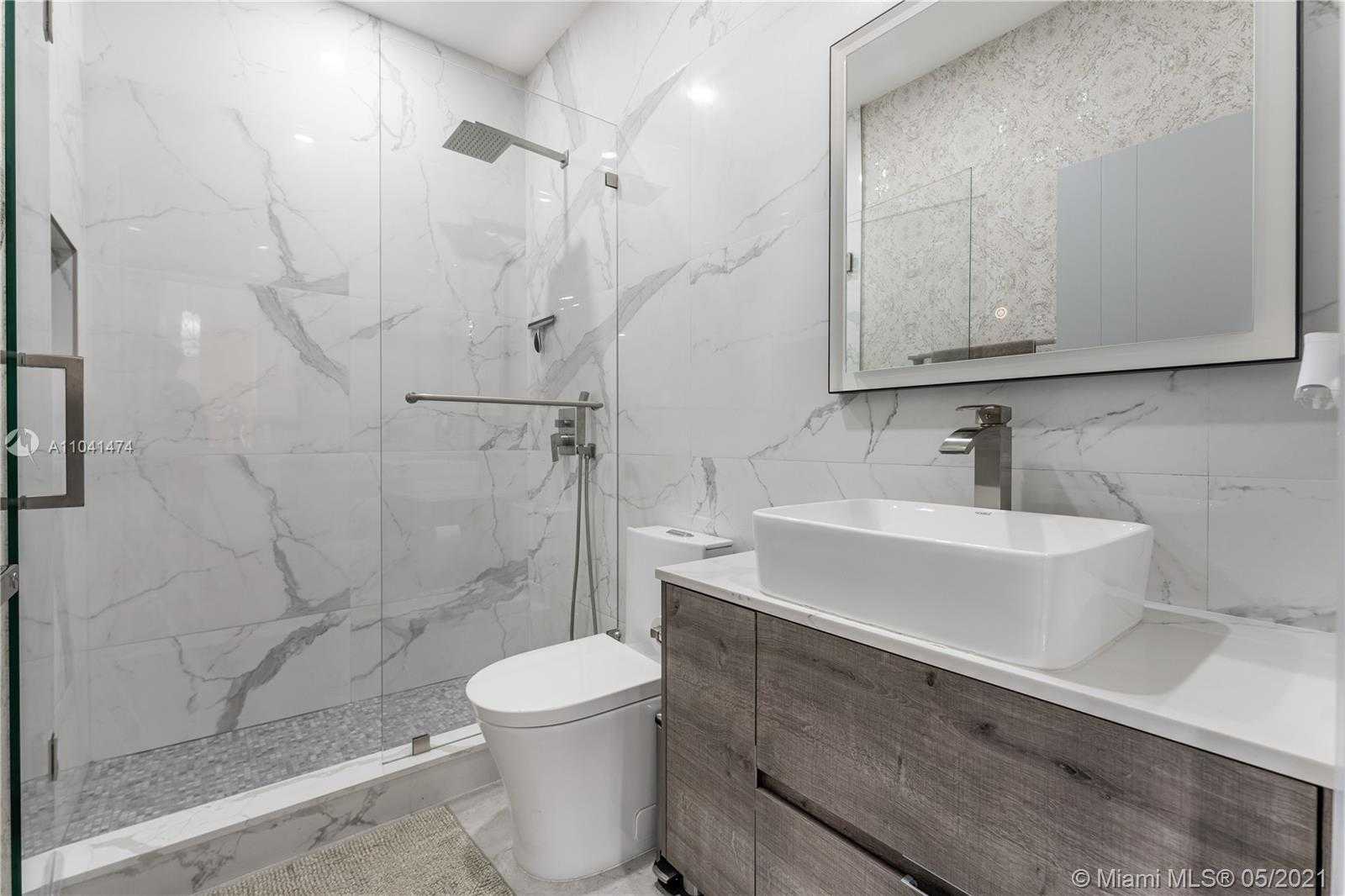 Small Image of 8368 NORTH WEST 114TH PATH, Doral Number 33