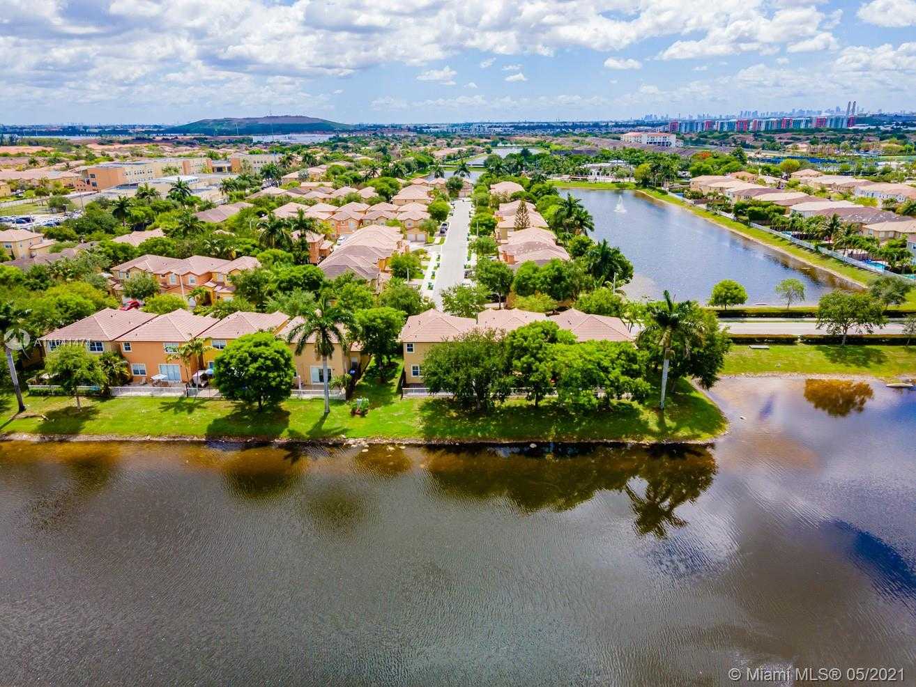 Small Image of 8368 NORTH WEST 114TH PATH, Doral Number 42