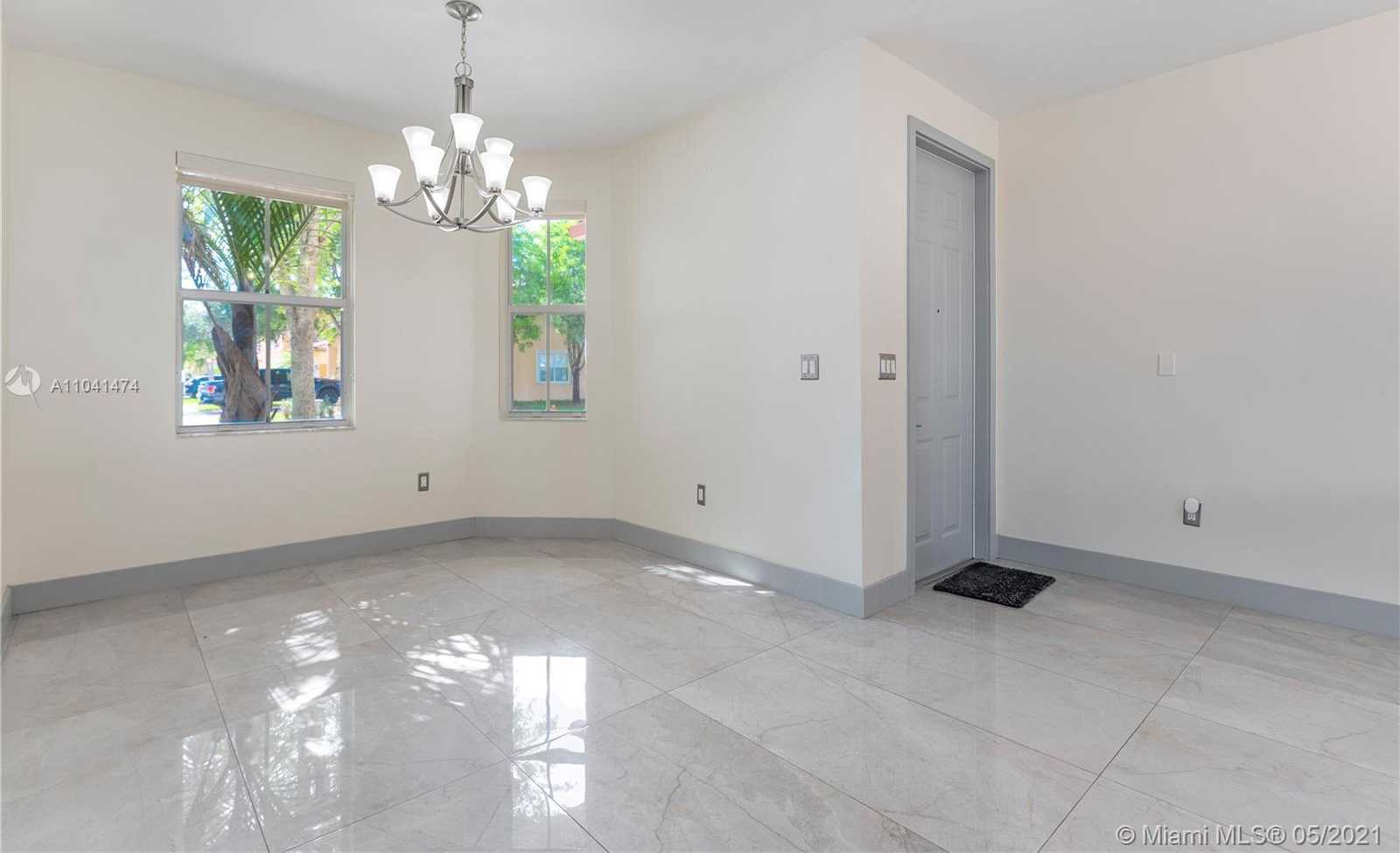 Small Image of 8368 NORTH WEST 114TH PATH, Doral Number 5