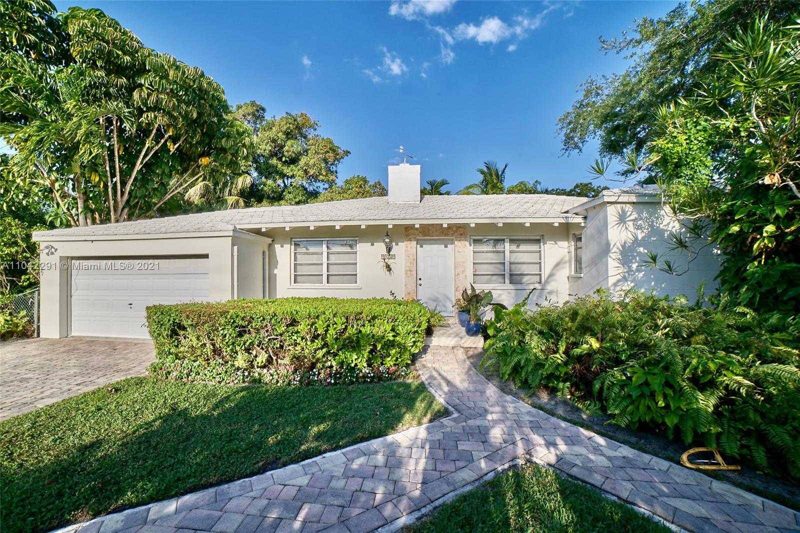 Small Image of 9139 NORTH EAST 10TH AVE, Miami Shores Number 19