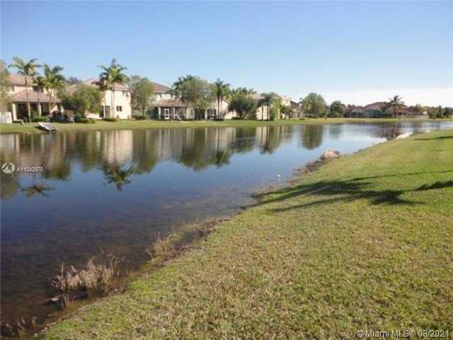 Small Image of 1425 CROSSBILL CT, Weston Number 12