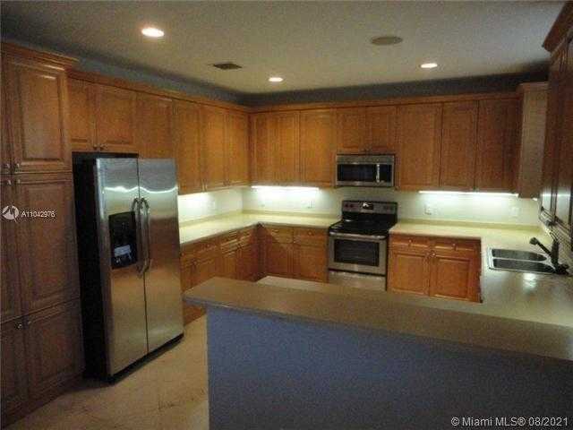 Small Image of 1425 CROSSBILL CT, Weston Number 5