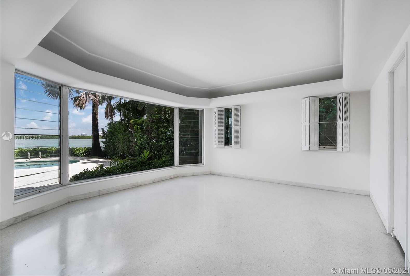 Small Image of 216 BAL BAY DR, Bal Harbour Number 11