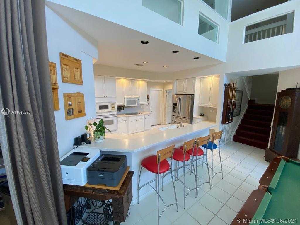 Small Image of 20178 PALM ISLAND DR, Boca Raton Number 10
