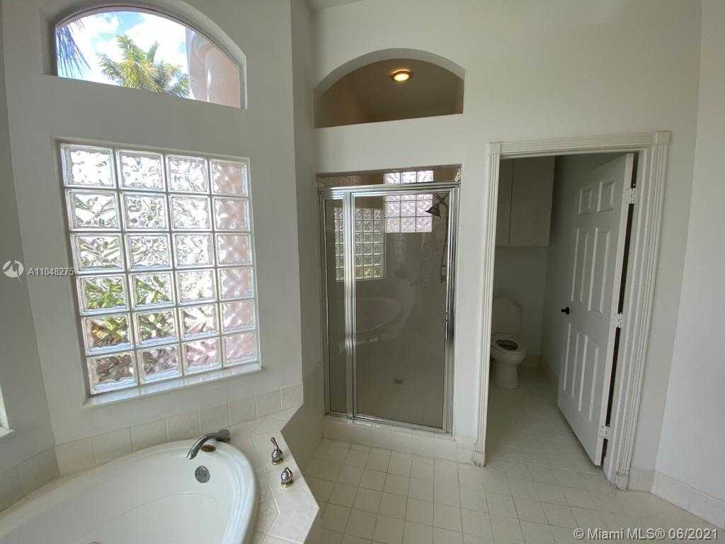 Small Image of 20178 PALM ISLAND DR, Boca Raton Number 17