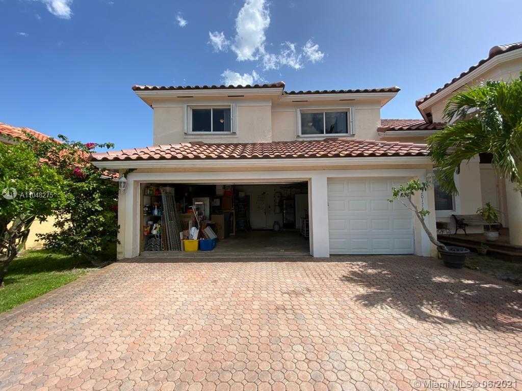 Small Image of 20178 PALM ISLAND DR, Boca Raton Number 2